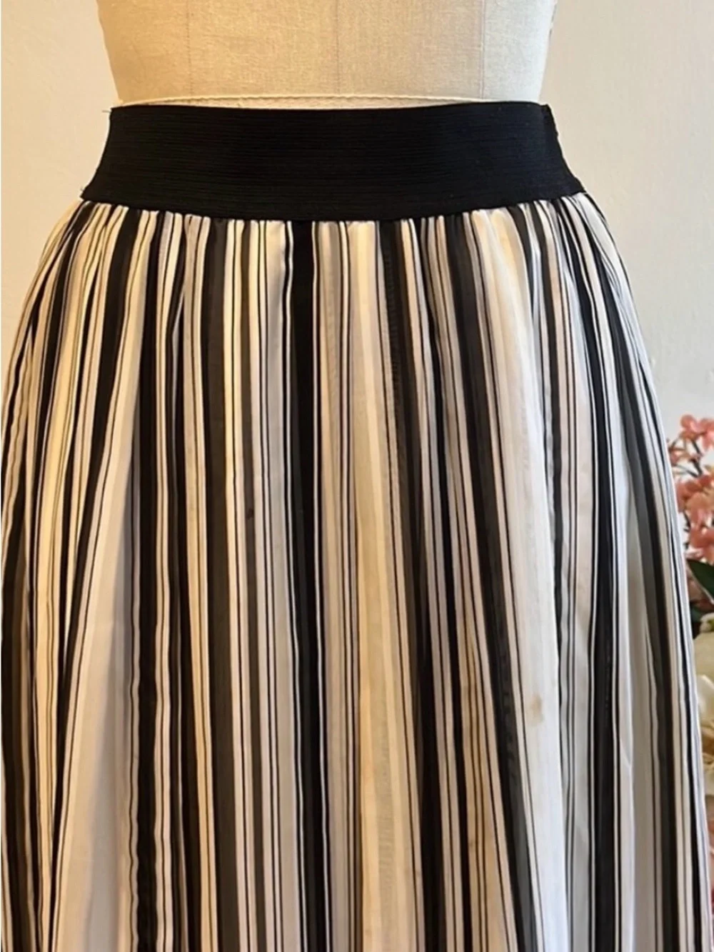 White House Black Market Black & White Vertical Stripe Maxi Skirt